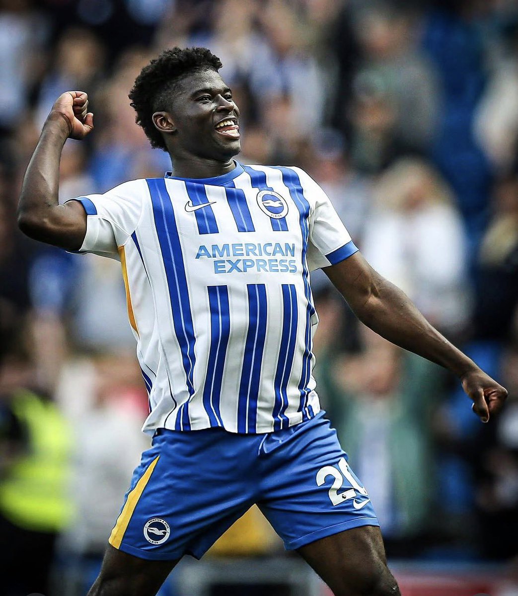 Udewalter_'s tweet photo. This is exactly why I kept saying Manchester United should never panic buy because fans are impatient.Brighton were reportedly demanding around £120m for Carlos Baleba earlier in the window. Now, with two weeks left, reports are putting the figure closer to £40–50m. That’s potentially a £70–80m difference.

Some of you called me every name under the sun for saying INEOS should walk away from inflated valuations. Where are those same people now. This is football business. Price matters. Timing matters. Patience matters.

If a player is worth £50m today, why should United have handed Brighton £120m yesterday just to satisfy the timeline on X. I’d rather INEOS get the valuation right than win the transfer window race and lose £70m in the process.