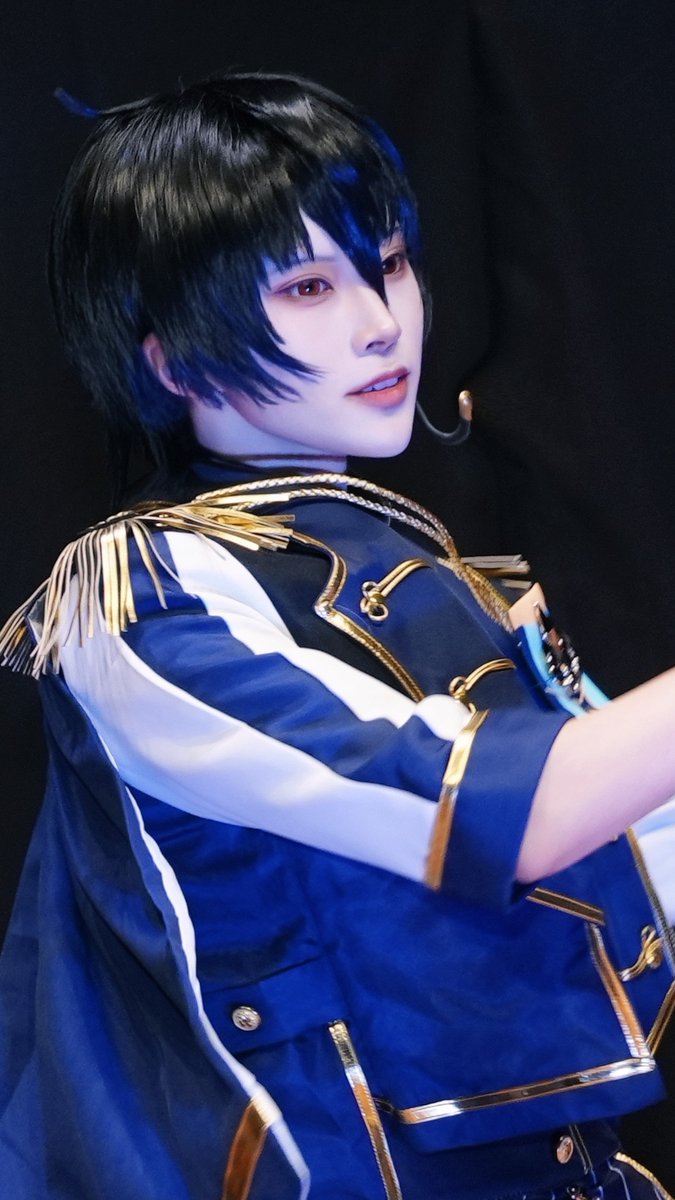mutuki_01_cos's tweet photo. cosplay enst 朔間凛月🧸

#TCC #君に��めナイツ https://t.co/ubkwE2eCUZ