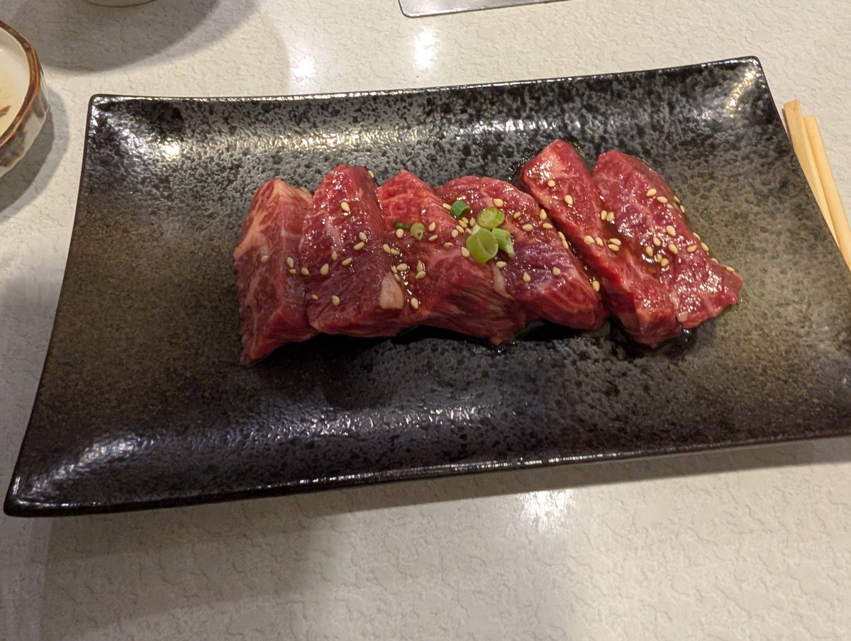 chiichan_81's tweet photo. 少し豪華な焼肉食べにきた😋 https://t.co/qEIMtPMOnh