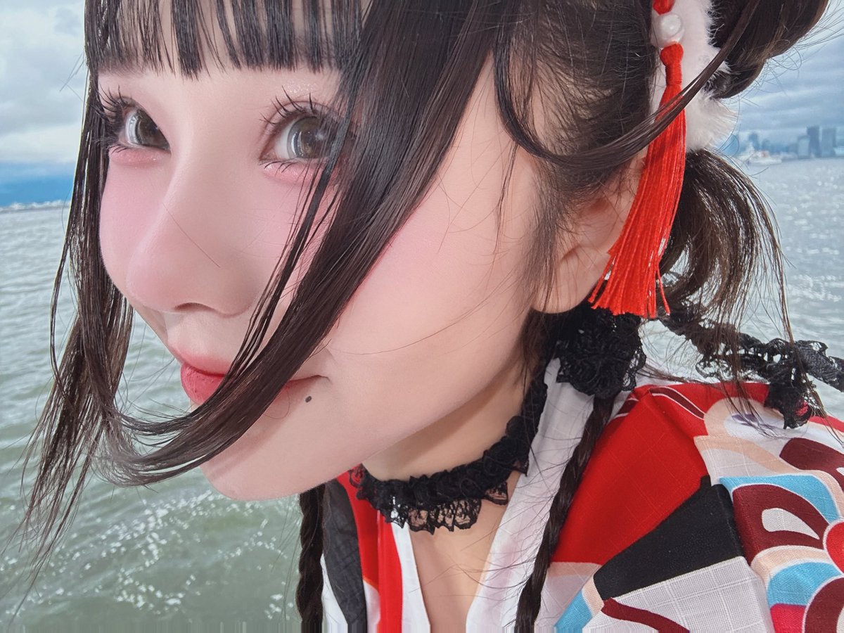emiri_baby_in's tweet photo. わすれるなよーっこの夏を https://t.co/eVmuPoCQFK