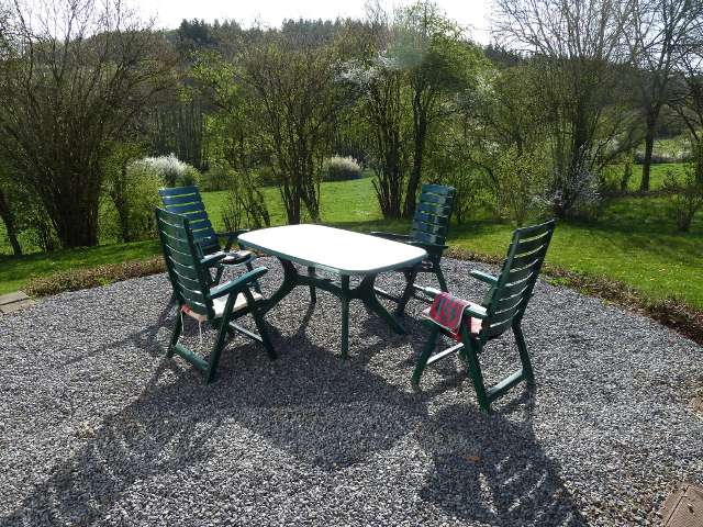 MagoNL's tweet photo. Wij verhuren luxe #vakantiehuis Beffe-2 in de #Ardennen. Het is geschikt voor 6 personen. #Sauna #petanquebaan. Meenemen #huisdier niet toegestaan. Lang weekend vanaf € 341, week vanaf € 471. Details op https://t.co/4prW8clccI. Ook voor #lastminutes #beff02 #weekendjeweg. https://t.co/LsLCKH6IO1