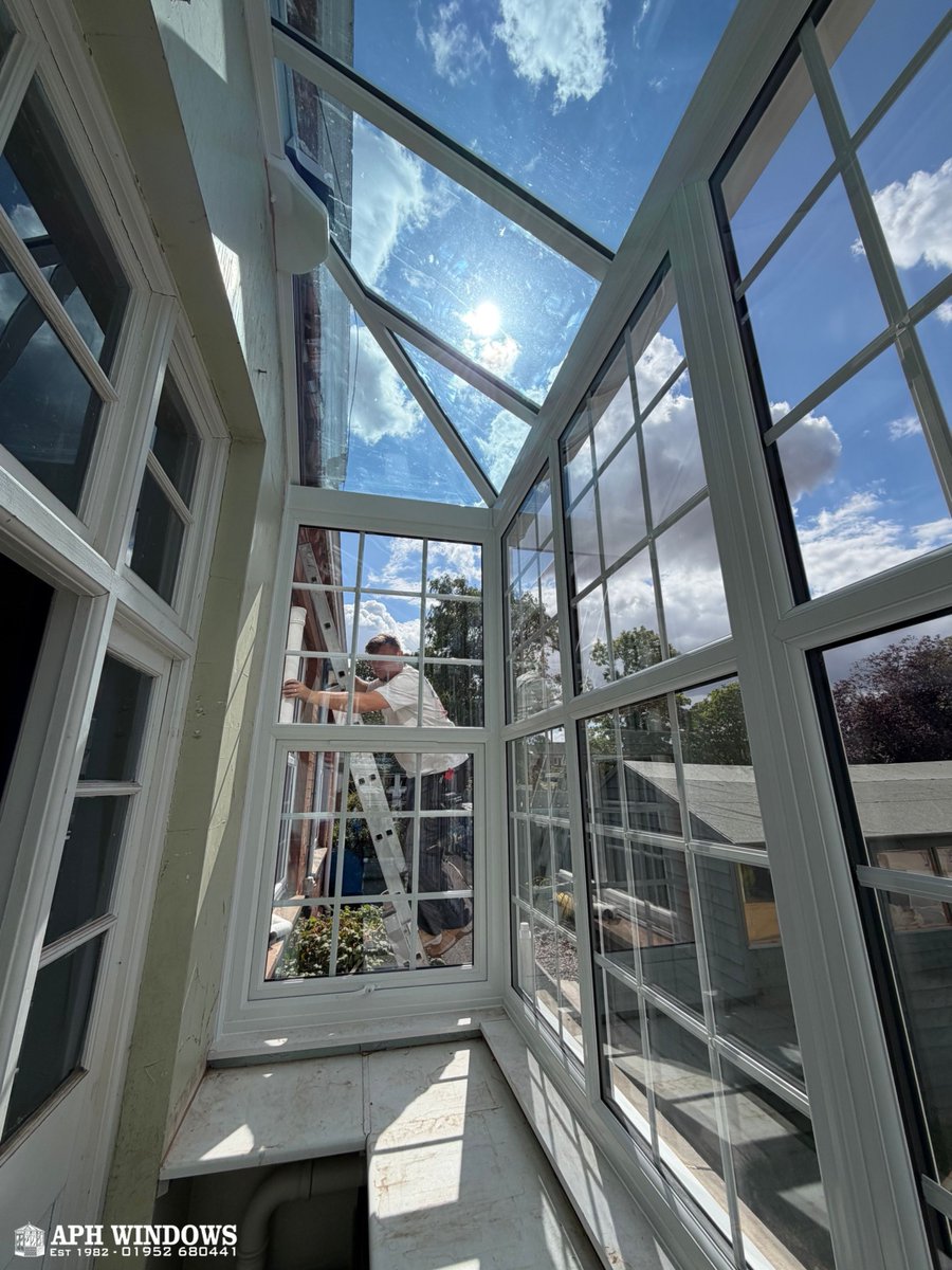 AphWindows tweet picture