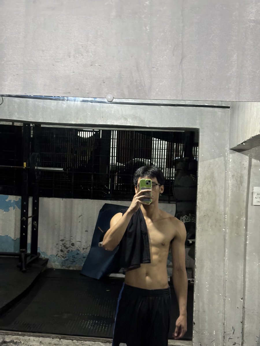 aron_giooo7's tweet photo. https://t.co/Cb37KbQADY