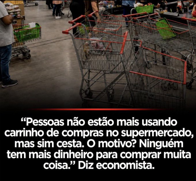 0C0RV0's tweet photo. Crise faz pessoas trocarem o carrinho de supermercado por cestas https://t.co/k0SnCqkZlr
