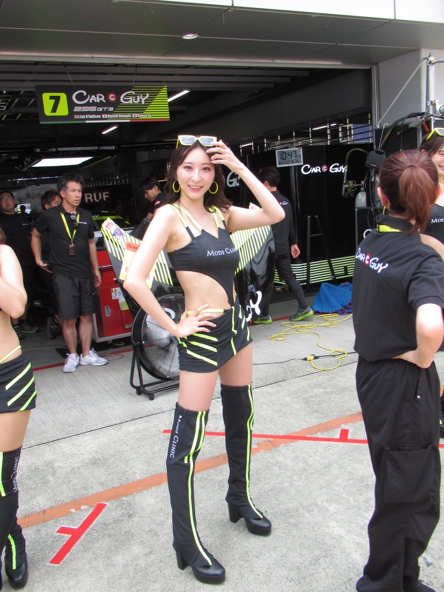 y50m6rb6ffjxi71's tweet photo. 2026/8/2 #SUPERGT 第4戦 PW
#MODSRACINGGIRLS
#緒方咲 さん(@sakichi1007 )
さきちぃは前回コロナ禍でパドックも入れずPW等もない年にRQデビューだったので今シーズン復帰してくれたおかげでサーキットでさきちぃを撮影することが出来ました😊
撮影させていただきありがとうございました🙇‍♂️

#CARGUYMKSRACING
#CARGUY
#SUPERGT2026
#スーパーGT
#富士スピードウェイ
#RQ #レースクイーン