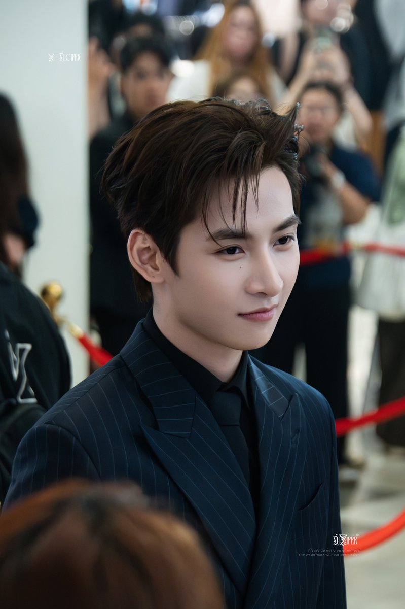 clicera1306's tweet photo. 13082026
Gemini Hùng Huỳnh | Premier phim Nghỉ Hè Sợ Nghỉ Hưu
#GeminiHungHuynh
✩˚˖✧˚.
📷Lucifer Photography
(Please do not crop or remove the watermark without permission) https://t.co/HftBPIqzGm