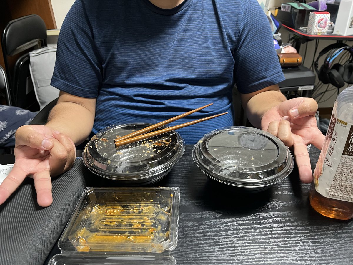 watetsu712's tweet photo. 完食RTA
記録8分

#今日のグラトニー https://t.co/gVjTc4IRnr