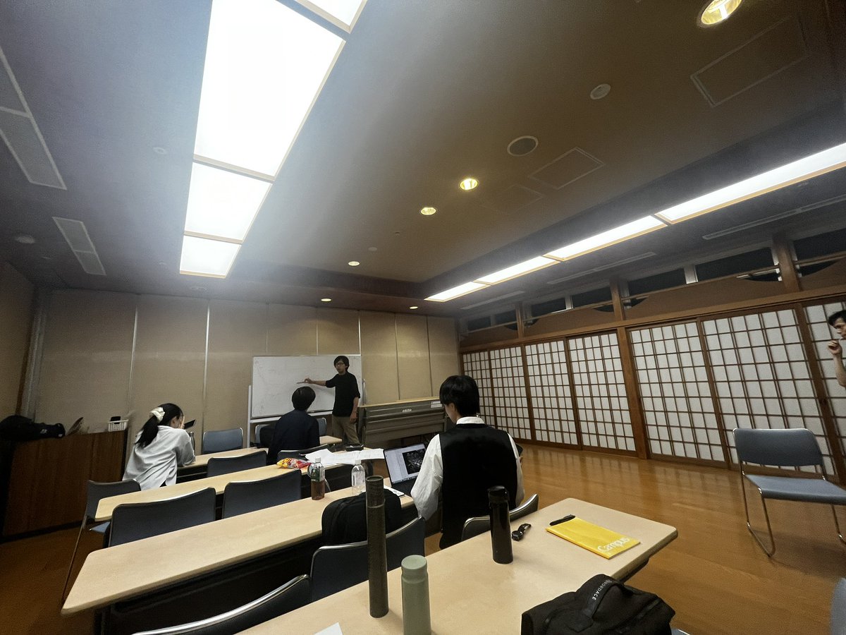 tEnma_hanjuku's tweet photo. 友人から、稽古どうなの、と訊かれて
実験沢山してます、楽しいです。
と答えると沢山の納得と同意が返ってきた。
#BOYCOTT
#ラプラシア

私の予約
https://t.co/7vz14MDkvW https://t.co/qOPNjFIhdE
