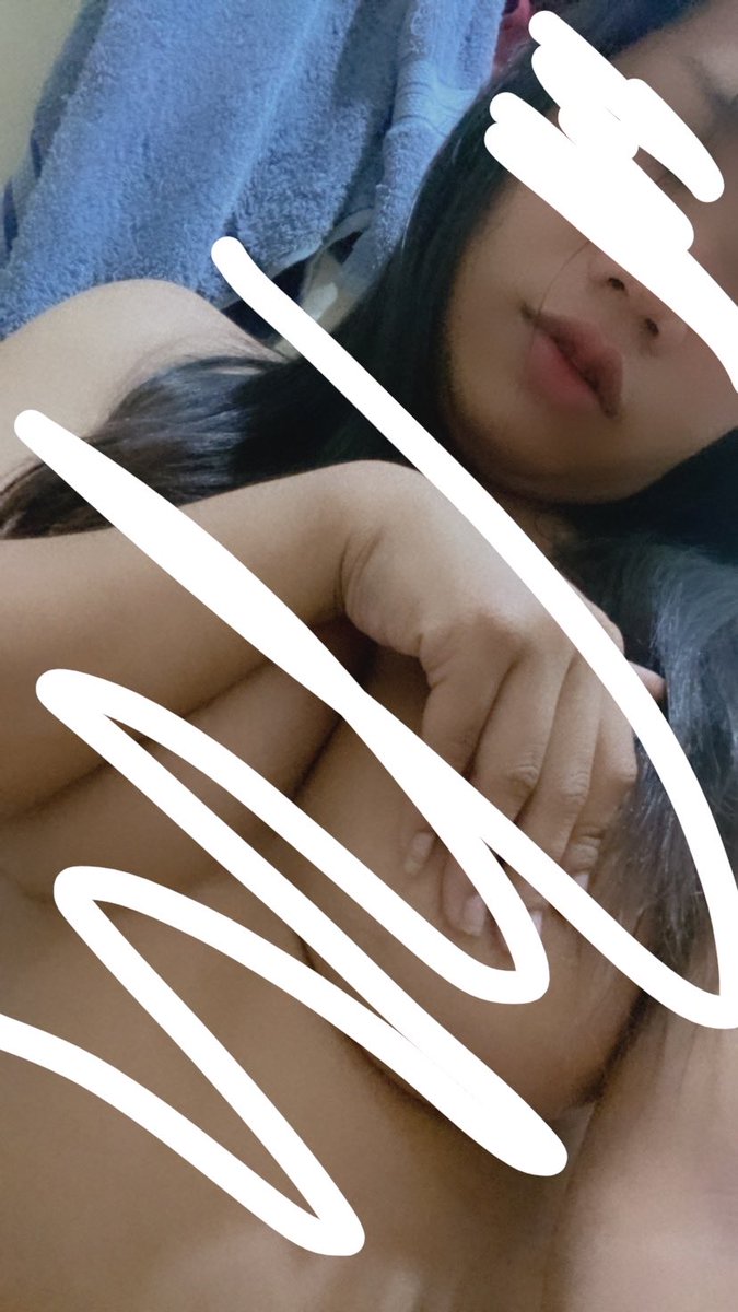 Pamjzem's tweet photo. แอบเหงาตลอด  #หลังสวน #ตลาดมรกต https://t.co/4RoW097stv