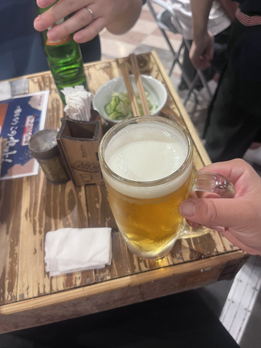 NPbancho's tweet photo. 博多で飲んで〆。飲んでなくて〆の人に運転任せて帰る
今回も楽しい旅でしたありがとう
ありがとう、アルピノ https://t.co/q8n4q9FzJ2