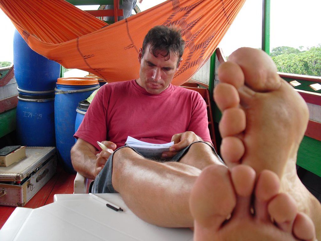 dads_feet tweet picture