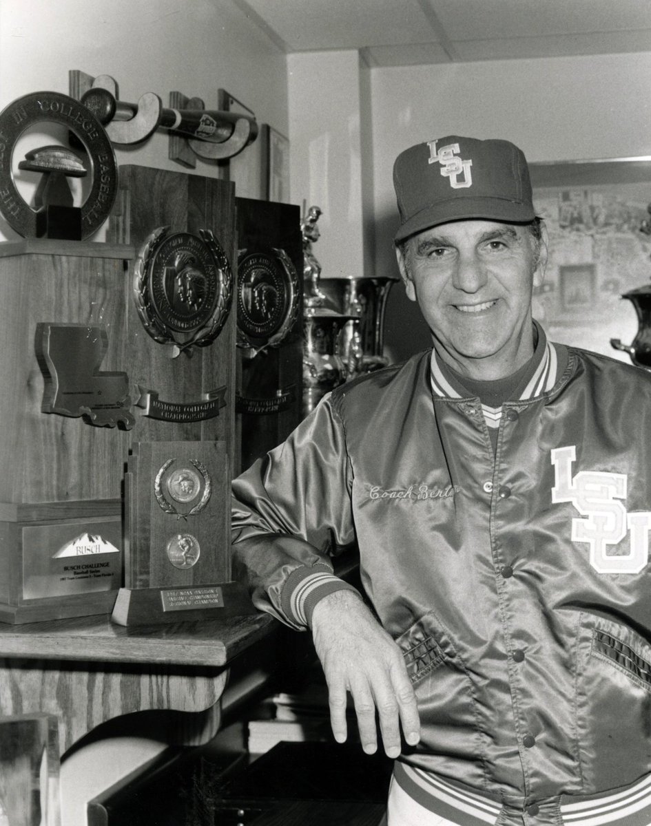 NBATIGAHBOY's tweet photo. Rest in peace LEGEND. The GOAT. 

Thank you for putting college baseball on the map, Skip💔 https://t.co/q9ydqZLVE4