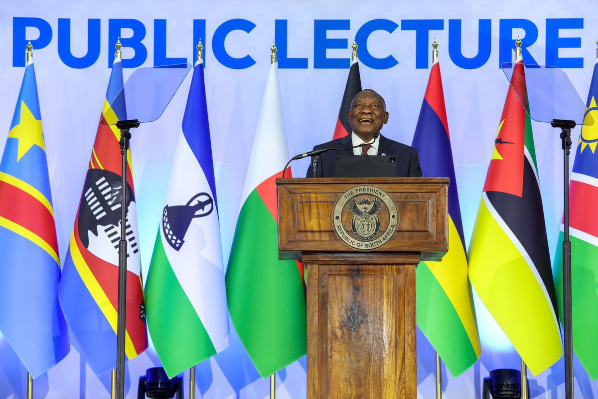 GoZa_TV_'s tweet photo. Public Lecture by President @CyrilRamaphosa on the occasion of the 46th #SADCSummit, University of KZN, Westville Campus. Theme: “Translating SADC Vision 2050 into Action: Pathways Towards Solidarity, Equality and Shared Prosperity”
#SADCSouthAfrica
#BetterAfricaBetterWorld https://t.co/odEida4HgQ