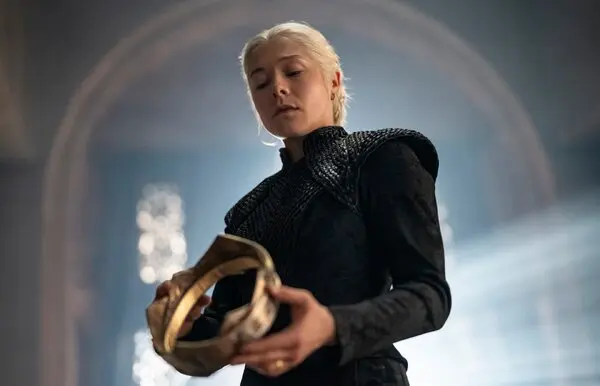 AudiencesUSA_P's tweet photo. 📺 HBO Max communique une audience à J+3 de 11M de téléspectateurs aux US et 21M dans le monde pour le final de la S3 de #HouseOfTheDragon. A date, elle annonce une moyenne mondiale de 34M par épisode pour la S3, contre 35M pour la S2 au même stade. https://t.co/NRG1cS2KQ1