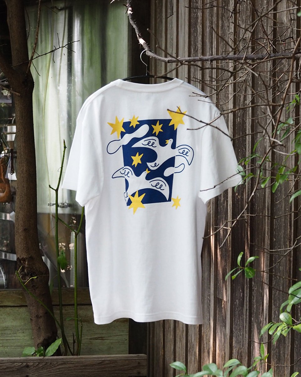 senasonouchi's tweet photo. 架空のレコードショップ展『Good Room Records』のオリジナルTシャツができました🕊️ https://t.co/F4rLWKq0bn