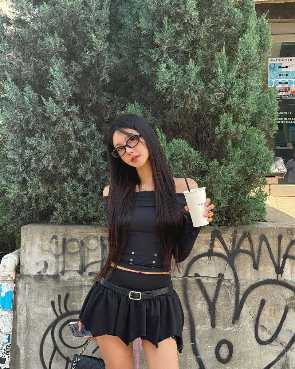 rafaaxul's tweet photo. Yo! 😎 Quick reminder: there’s magic in kindness, sprinkle it everywhere you go. 🔥
JfPG https://t.co/HgvYS90zI4