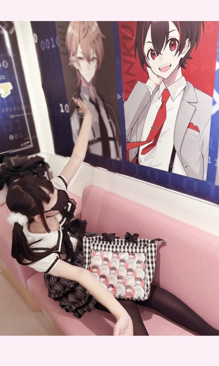 ama_n130's tweet photo. ♥2♡26 8/14♥

@YuaPyoon  @Hiro_clflpeach へ

カラ鉄こらぼ行ってきました(꜆›̥̥̥ ω ‹꜀)♥部屋全体がスパイ5人に囲まれててしあわせ空間やったよ( ⁄•⁄ω⁄•⁄ )🎀🥄むちゃかわいくて2時間じゃ足りんかったﾉωヽ｡)ﾟ｡♥またいくね;ㅅ;♥

#からぴち #ゆあんくん #ヒロ くん https://t.co/EY5sek3HkH