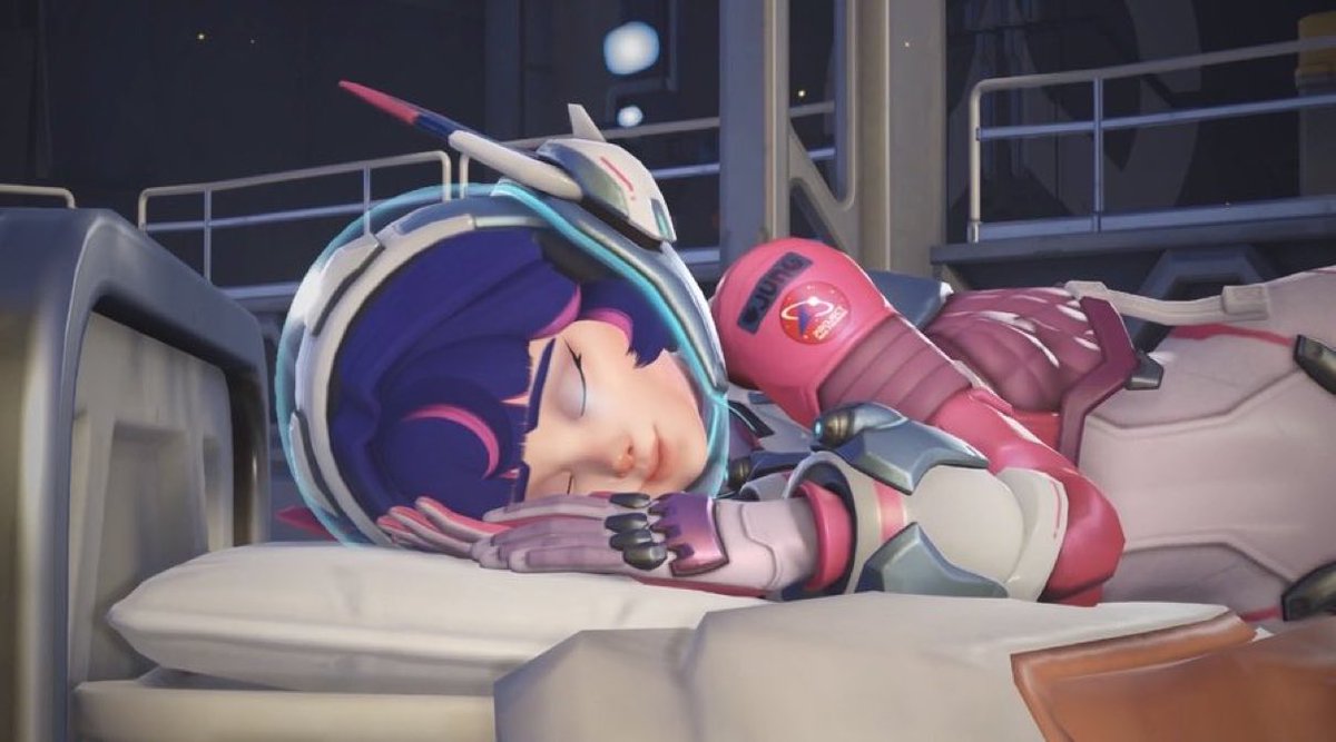 JunieEXE's tweet photo. Me rn (right now) btw (by the way) https://t.co/UOyTFv6xrE