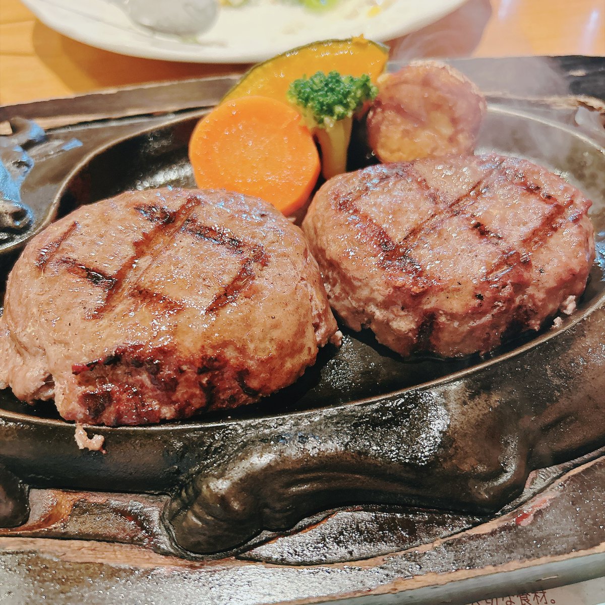 capra61520824's tweet photo. 鍾乳洞も行ったし、さわやかも食べた！
盆休み満喫できてよかったわ https://t.co/SRkk5VtbjT