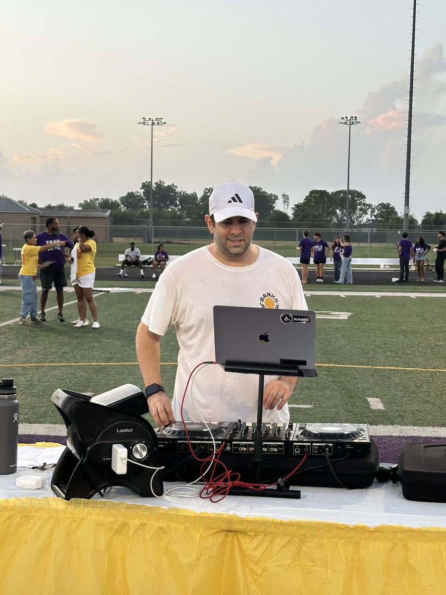 RPHS_Panthers10's tweet photo. @RGAPMobileLive @FortBendISD ☀️#BackToSchool26☀️: It’s the DJ folks and he’s spinnin-em/cuttin-it-up!#SeniorSunrise26… 1st Senior event of 2026-27 school year! #BeInnovative #BeIntentional #BeInclusive #EveryPantherEveryDay @RGAPMobileLive #ALLIn26 #MakeYourMark @FortBendISD https://t.co/iGhnAu5Ouo