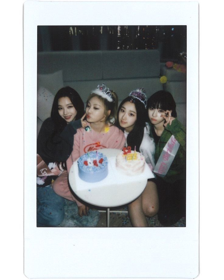 chaenglovesus's tweet photo. in this aespa shit 4 life… https://t.co/NchsdW0PX0