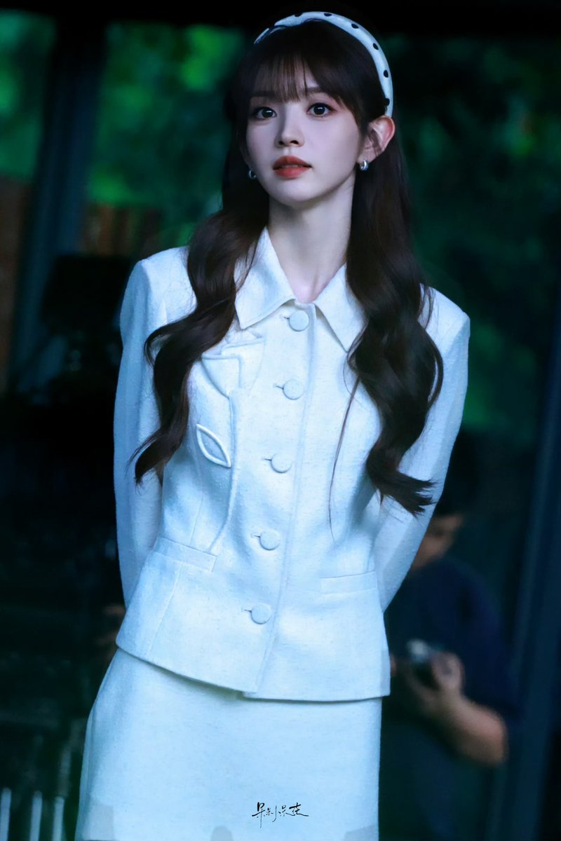 luvutianxiwei's tweet photo. Lin Qing looks so elegant and classy. ❤︎#TianXiwei ©𝗅𝗈𝗀𝗈 https://t.co/L6UMXCcJTB