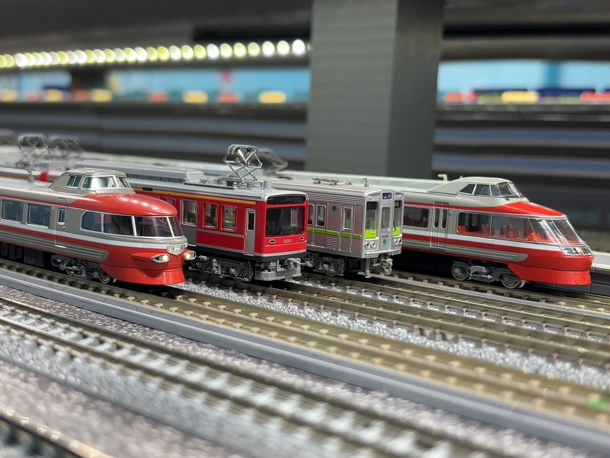 jw59453's tweet photo. #えびてつ 
本日のえびてつ運転会です。
新たに仲間入りした都営10-000形とLSEを走らせました。 https://t.co/cOogJUgWot