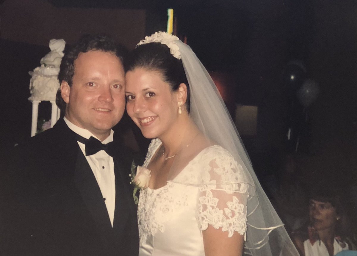 wowens7utu's tweet photo. Today is our 27th Wedding Anniversary!  Where have the years gone? https://t.co/mds2Hfy7gx