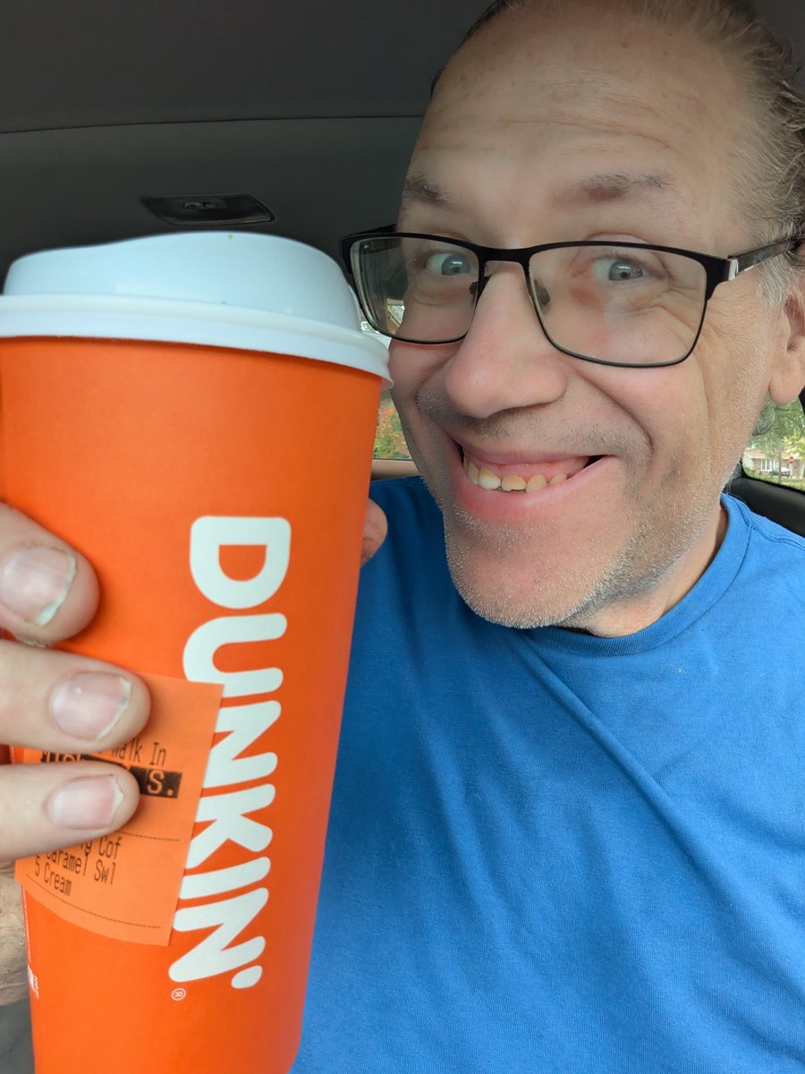stewforlunch's tweet photo. Tuesday trees down, power out, Thursday found my way to a Dunkin and got myself a hot cup of joe. Friday still no power. Oh well I'm thankful for waking up regardless. https://t.co/wLjuWHEsEb