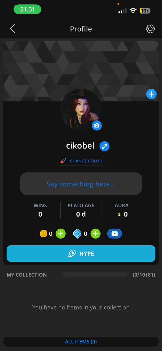 cikoobell's tweet photo. @baetlebum @kuemarrie Dih. Gua duluan! Krna akun game gua namanya cikobel. Ga kena copyright ye https://t.co/qP8EVGzGpA