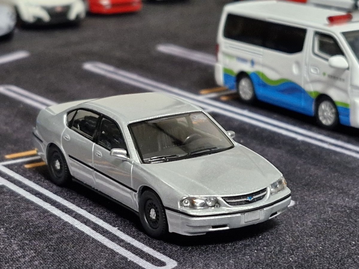 Ookura_YukinoV1's tweet photo. 596 Model 2003年式シボレー・インパラ・アンマークド・パトロールカー🚓
シルバーのカラーでかっこよく、品質とディテールも優れた✨✨
#596model
#Chevrolet https://t.co/uIcr1ClDMh
