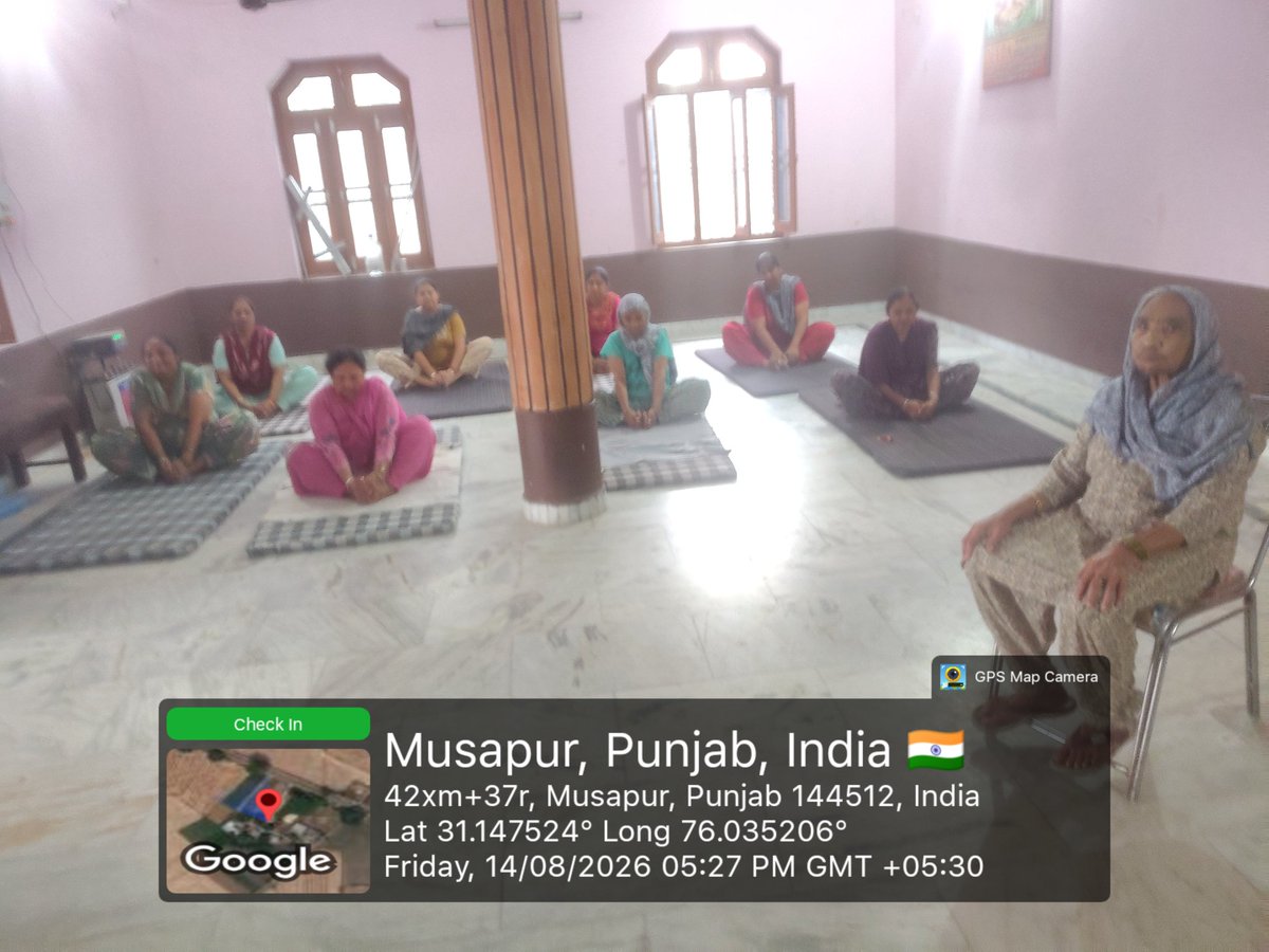 panwarkamesh16's tweet photo. @cmdiyogshala
@BhagwantMann
@AAPbalbir
@YogaAmreshJha
@KamleshMSU
@PbGovtIndia

Twitter #
#cmdiyogshala
#freeyogaclasses
#GovernmentofPunjab https://t.co/J8gH4cXf3K
