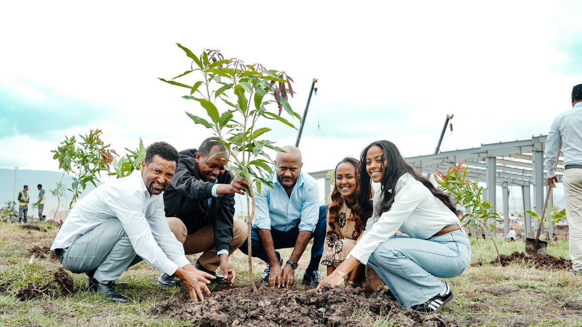 TakeleUma's tweet photo. We are committed to continue our legacy of sustainability at the Galan Multipurpose Port (GMP). With every tree we plant, we are not just greening our landscape; we are breathing life into our logistics hub. This growing plantation serves as a vital green buffer, softening the concrete and steel infrastructure here at GMP and reinforcing our commitment to the green legacy initiative.