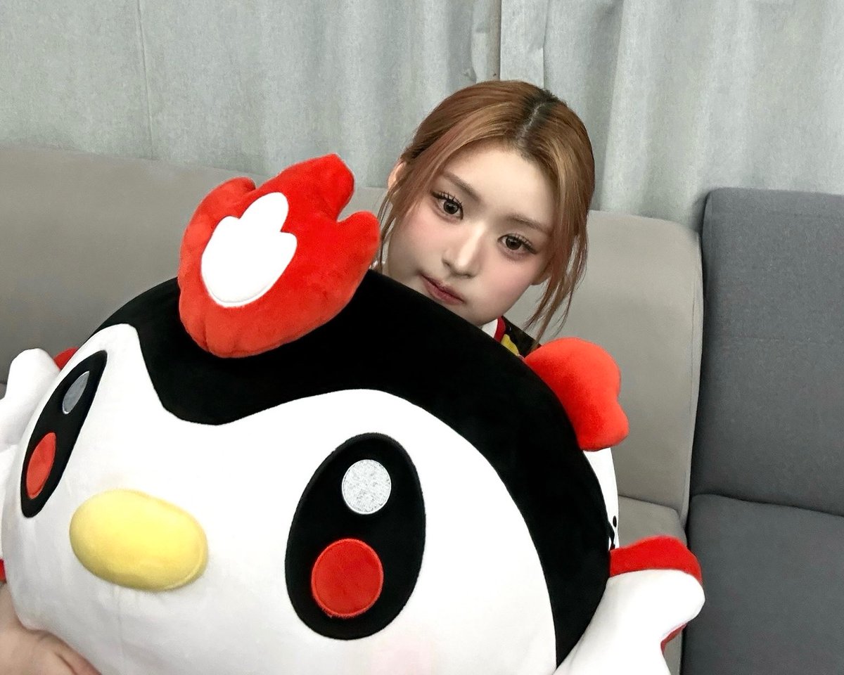 TWENKLE_20's tweet photo. 아니 진짜 뱁새랑 싱크로율 315%임🐣 https://t.co/rC3whtwSNz