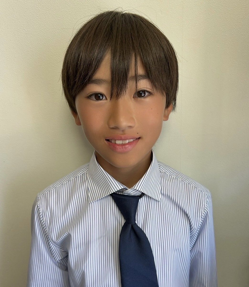 Gaqkuk's tweet photo. 高橋　ゆうがです🤫❣️
男子中学生ミスターコンの3次審査がスタートしました🫶✨
この投稿のリポスト数が多いとファイナリストに選出されます🌈
@modelpress をフォローして🌟
→この投稿をリポスト＆引用リポストしてください🍀
期間は8月23日20:59まで🔥
#男子中学生ミスターコン
#DCミスターコン https://t.co/XhRHCwCIld