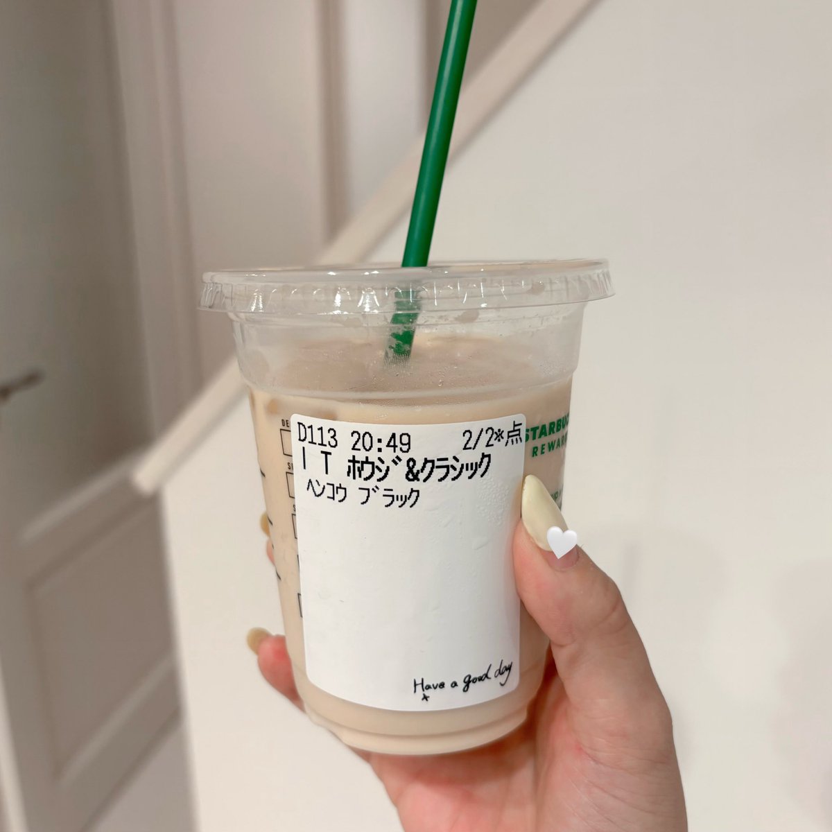 _hakumaichan_'s tweet photo. Xで、ほうじ茶＆クラシックティーラテをブラックティーに変更するだけでええんやで。って教えてくれた神、心の底からありがとう😭😭😭もう今度これしか注文しないのでは？？って勢いでおいしい😭😭😭 https://t.co/UHvGljbjJ6