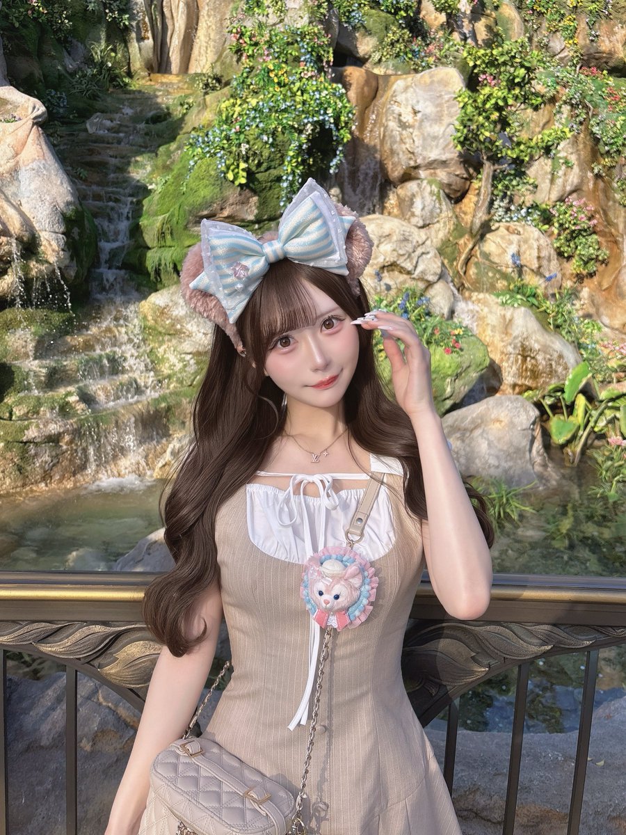 melody_22r's tweet photo. 25周年ディズニー🌊💎💕このシェリーメイちゃんのカチューシャほんとにかわいい🩵 https://t.co/bLWdJGnHAy