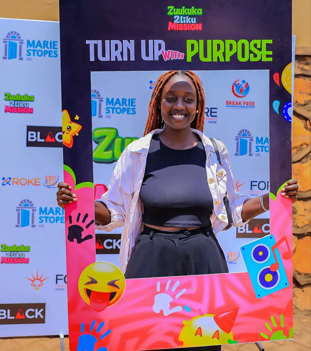 SmartKuStatus's tweet photo. A flashback to the @Zuukuka2Liku event where we were reminded us that HIV awareness doesn't have to be about fear.

It can be about knowledge, confidence, peace of mind and positive action.

That's #SmartKuStatus.

**Knowledge over fear. Always.** 🔴

#TurningUpWithPurpose https://t.co/LCiGZbTQoe