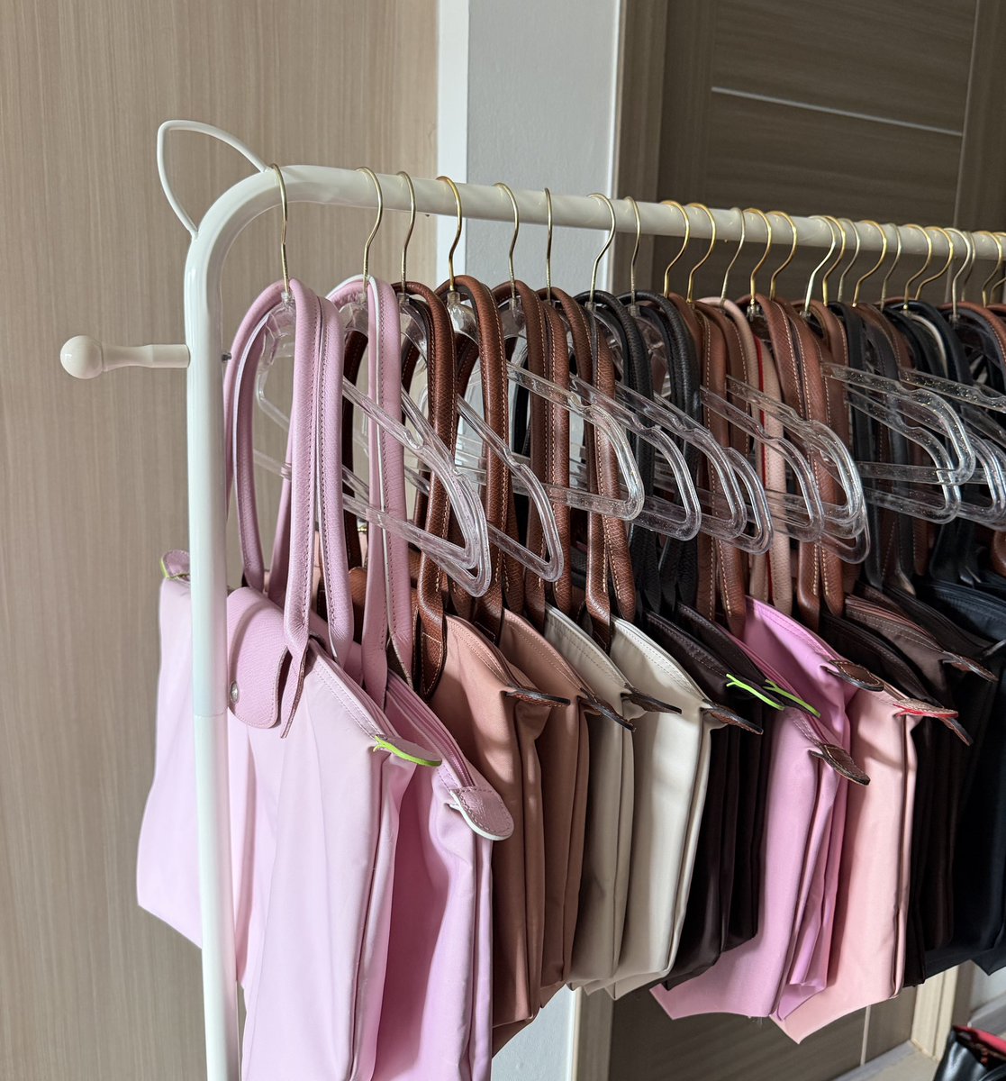 usedbyneri's tweet photo. New Lot Lc//Coach//Baobao⟢ ◟🎀
สินค้ารับประกันแท้100%ทุกใบตลอดชีพค้าบ

Live tiktokวันเสาร์ที่15.08.69เวลา18.00น.เข้ากลุ่มรอได้ค้าบเดี๋ยวเรียกในกลุ่มค้าบ🤍✨

https://t.co/SBoQg8XFdD…

#ส่งต่อcoach #longchampthailand 
#longchampsecond #ส่งต่อlongchamp
#coachthailand https://t.co/cs3nWpNCkL