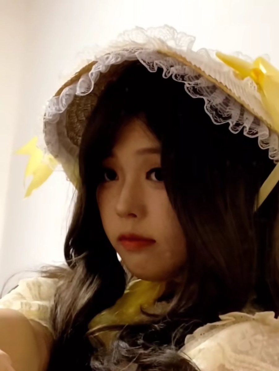 gfr1050907's tweet photo. 天气型情绪体质>ᴗoಣ
#Lolita
#今日穿搭look https://t.co/gxjdniUWup
