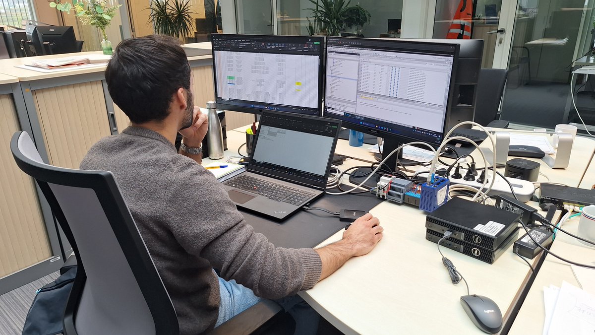 MKEnergies's tweet photo. Chez @MKEnergies, l’Énergie est notre terrain de jeu !
MK Energies transforme les défis électriques en solutions concrètes...https://t.co/JGjD78Vf2W

#Entreprendre #Excellence #Protection #Confiance #Energie #HauteTension #Ingénierie #TransitionÉnergétique #MKEnergies https://t.co/bf15TFpAXg