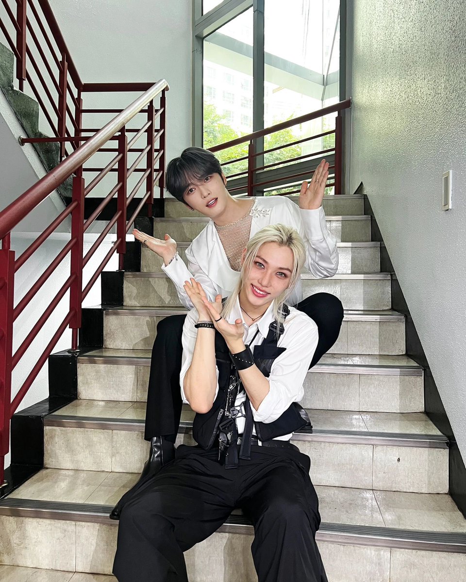 dbskfanbaseid's tweet photo. 2 years ago, Jaejoong did promotion for ‘Flower Garden’ comeback on SBS Inkigayo🥺💗

🔜 kbs music bank🫶🏻 https://t.co/fLKnW8At9m