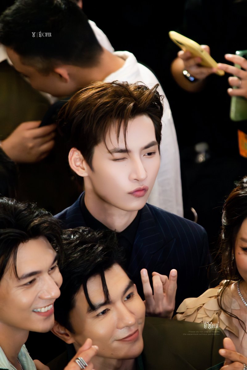 clicera1306's tweet photo. 13082026
Gemini Hùng Huỳnh | Premier phim Nghỉ Hè Sợ Nghỉ Hưu #GeminiHungHuynh 
✩˚˖✧˚. 
📷Lucifer Photography 
(Please do not crop or remove the watermark without permission) https://t.co/uv41GcFpPG