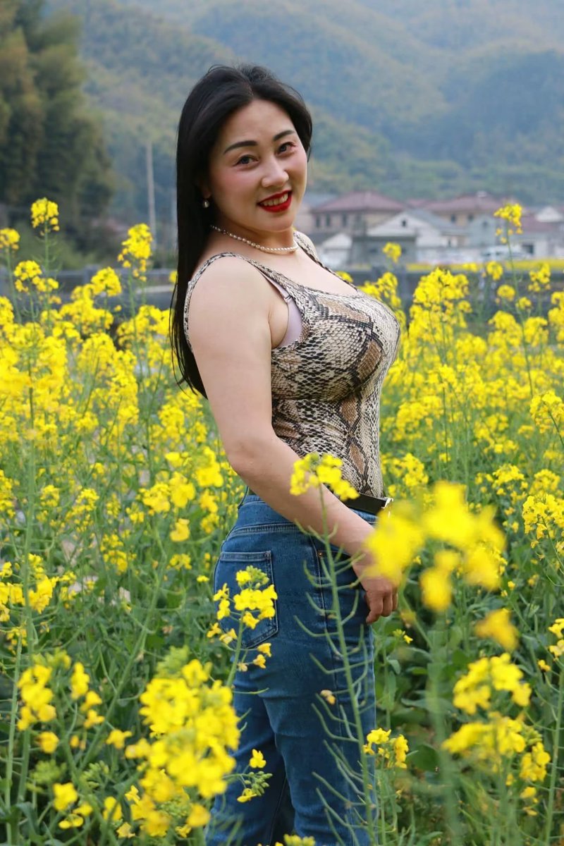 zhangi6b's tweet photo. 梦露世家  
https://t.co/iY5smWuark https://t.co/qkagpDhI7H