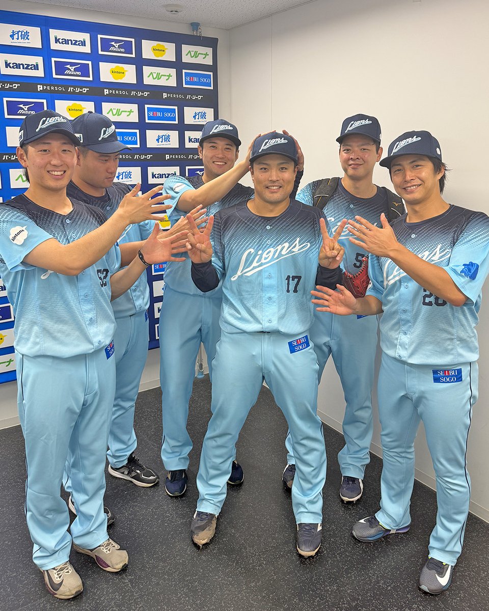 lions_official's tweet photo. ナイスピッチング！✨
無失点リレー！

#篠原響 投手
#岩城颯空 投手
#佐藤隼輔 投手
#松本航 投手
#黒木優太 投手
#森脇亮介 投手

#seibulions #打破 #圧倒的至近距離 #アオフェス2026 https://t.co/iegBP9pZHo