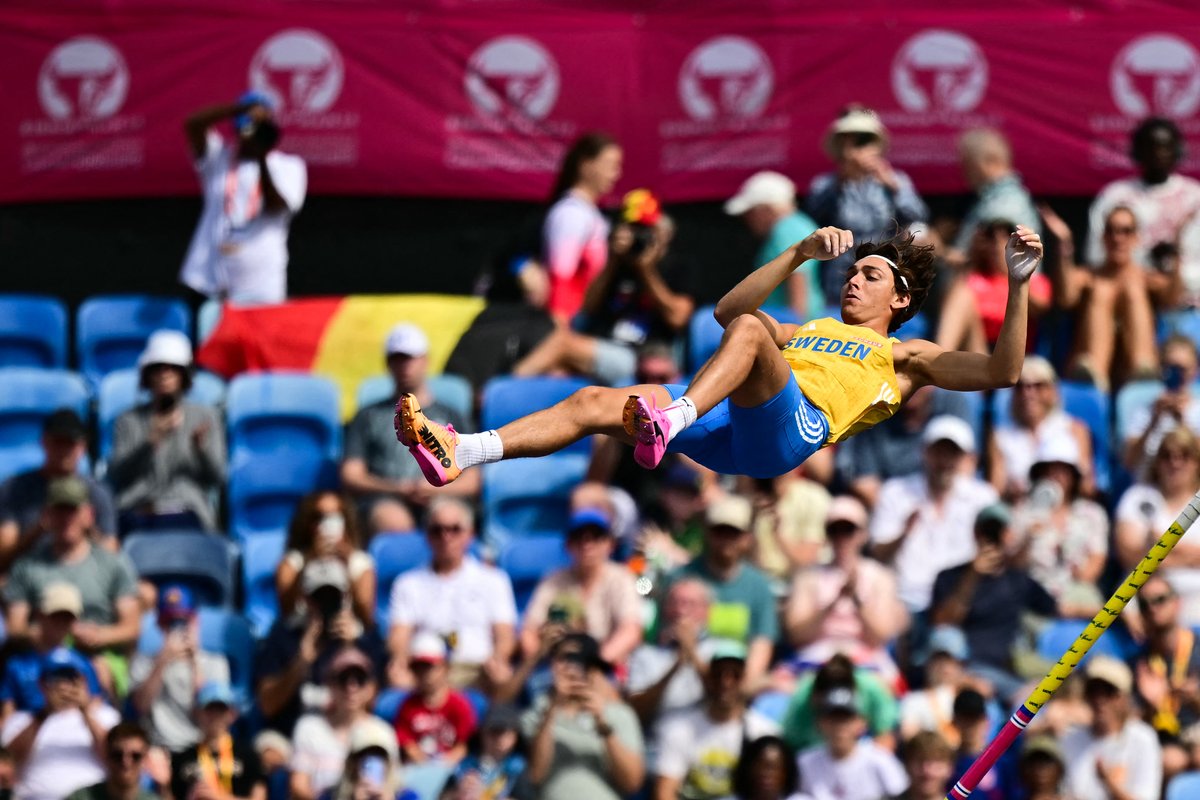 birmingham2026's tweet photo. One and done for Mondo 😮‍💨

Mondo Duplantis needs just one attempt at 5.60m to qualify for the men's pole vault final 👏

#Birmingham2026 https://t.co/zpPwwdSKqz