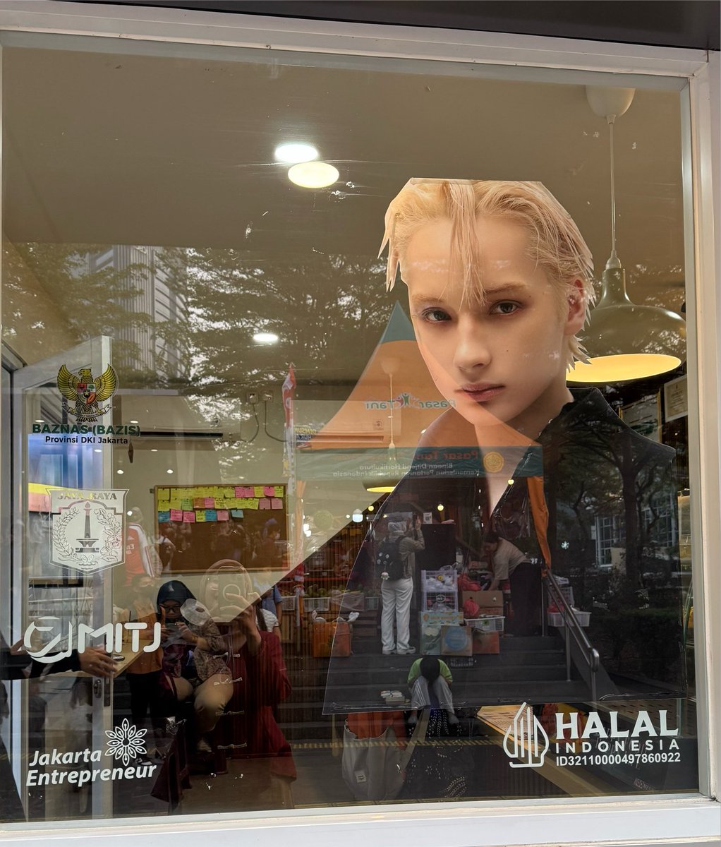 sarang304's tweet photo. Kai Kamal Halal 🫢💕 https://t.co/NbSRoHt9ME