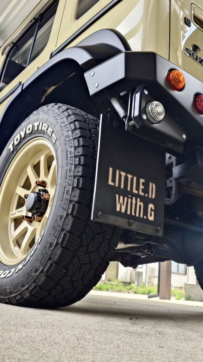 jimny_takumi's tweet photo. プロトタイプだったマッドフラップを
修整版として作り直しました
使った材料は楽天ROOMに載せてます
https://t.co/bcLZyp9iNm
#diy
#ジムニーノマド
#jimny
#ジムニーカスタム
#damd https://t.co/JQnORc4ghP