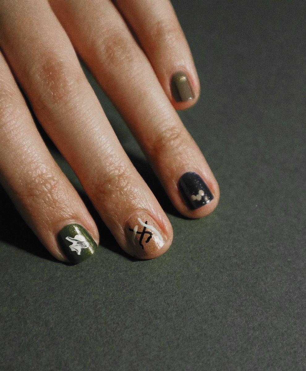 nail_hito tweet picture