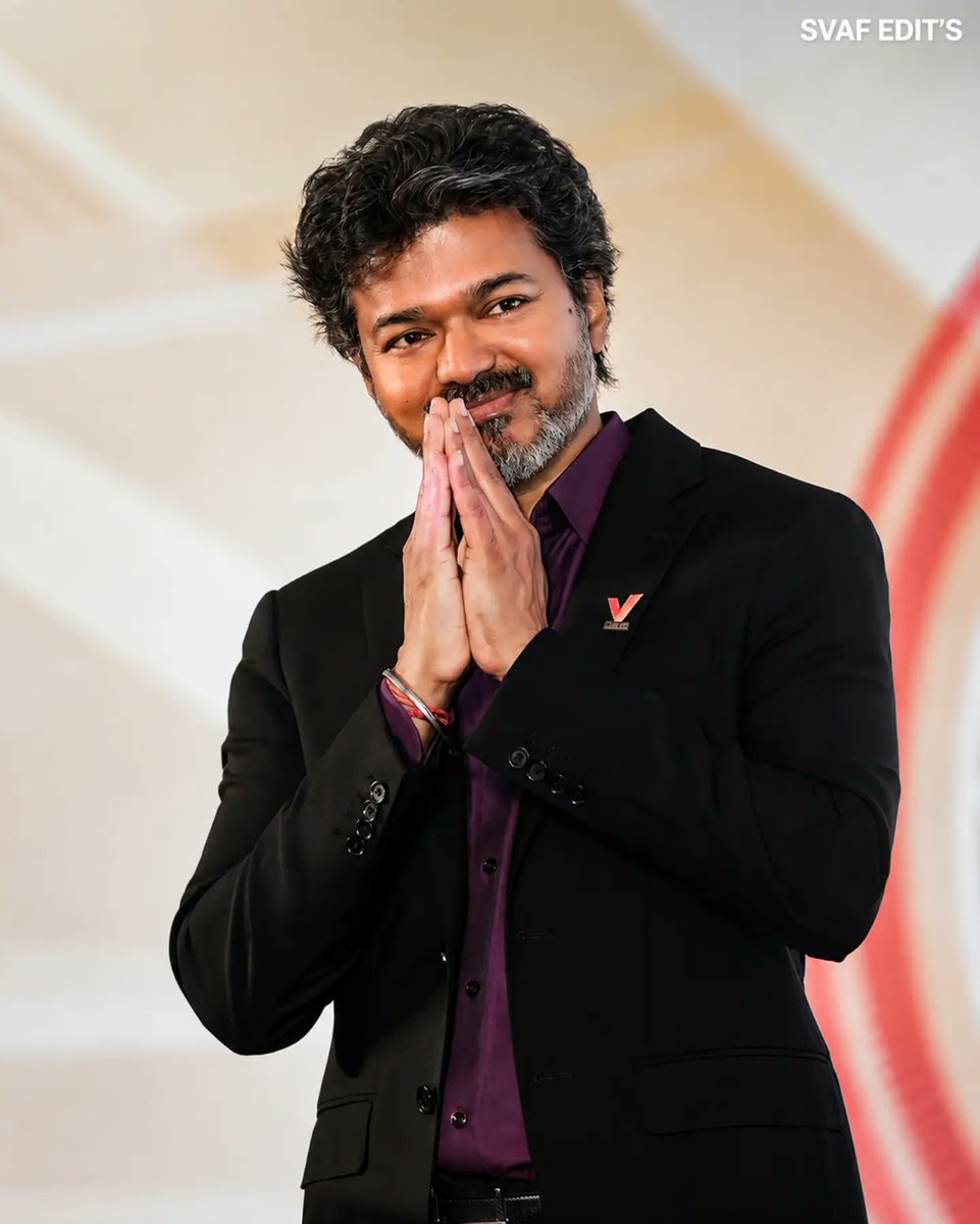 MeenaJo7's tweet photo. Handsome hunk (CM)😍💜

#CMJosephVijay‌ | #Meenajo https://t.co/gh6erLOTQz